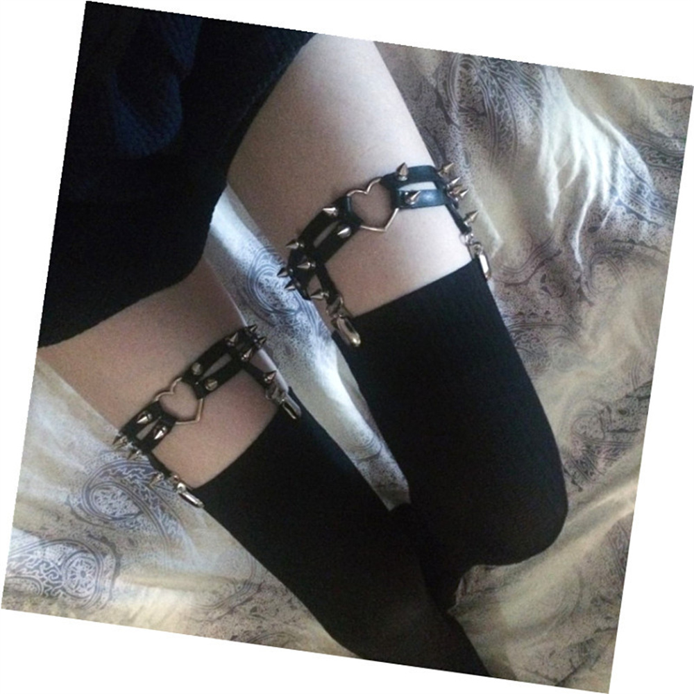 1 stks Vrouwen Punk Goth Hart  - Body Jewelry Women recensie en prijs