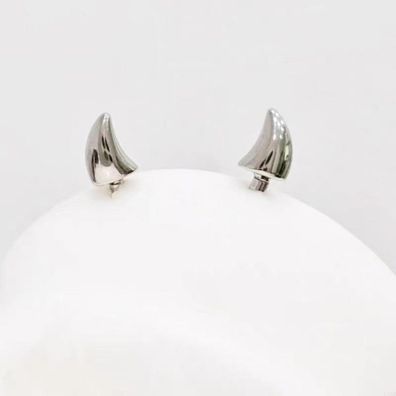 Stijlvolle Devil Spikes Oorbel - Body Jewelry For Sensitive Skin recensie en prijs